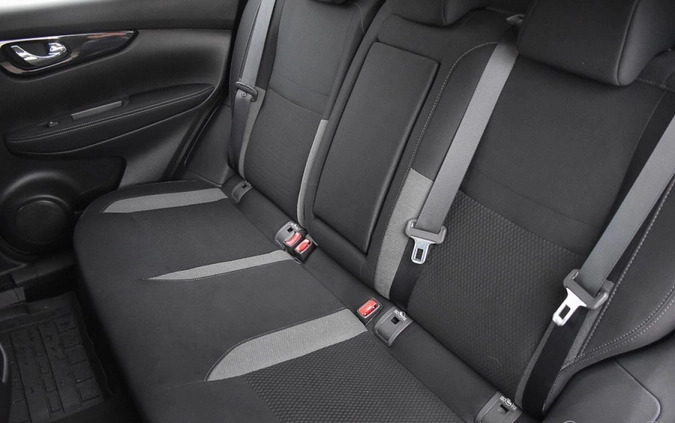 Nissan Qashqai cena 66912 przebieg: 167000, rok produkcji 2018 z Choszczno małe 742